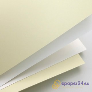 KARTON OZDOBNY A4/250g GŁADKI KREMOWY (20)